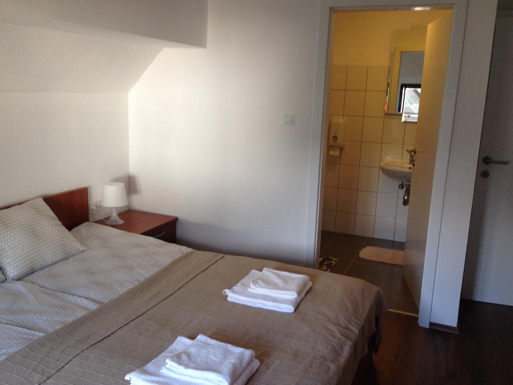 B&B Rot Bohinjska Bela Rum bild